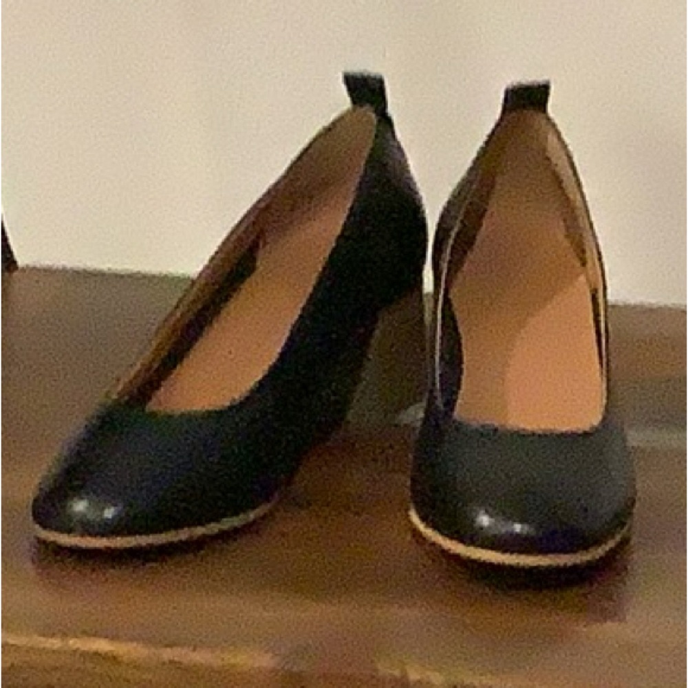 Crown Vintage Black Heels